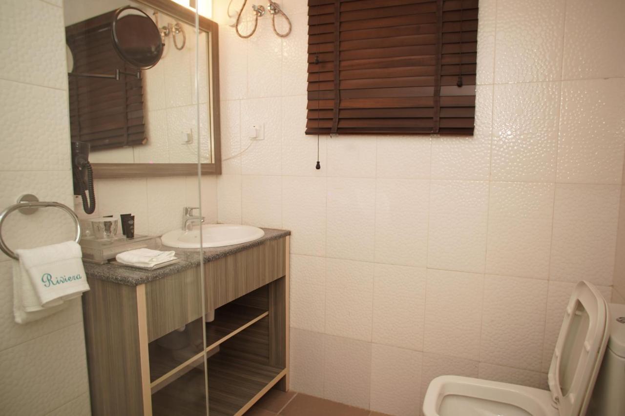 Riviera Suites Lagos Extérieur photo