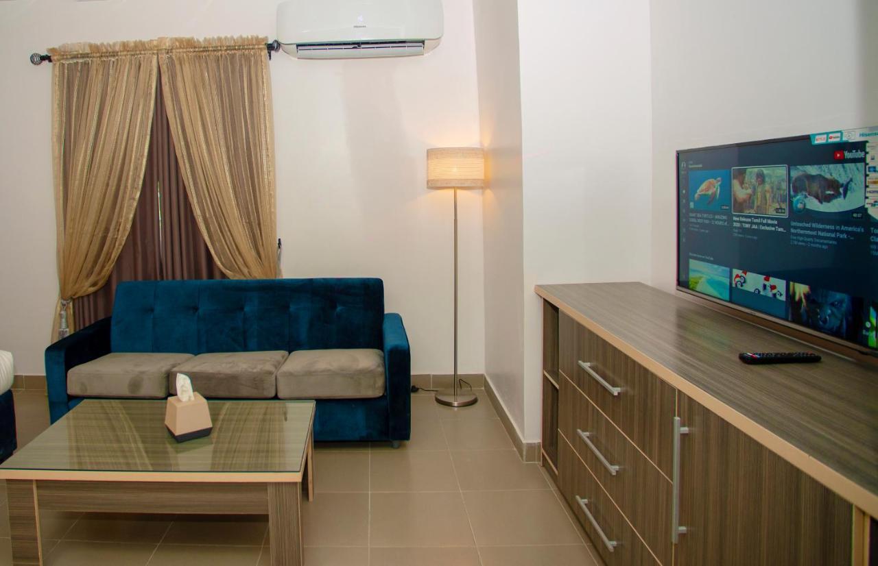 Riviera Suites Lagos Extérieur photo