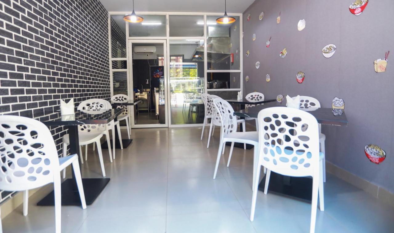 Riviera Suites Lagos Extérieur photo