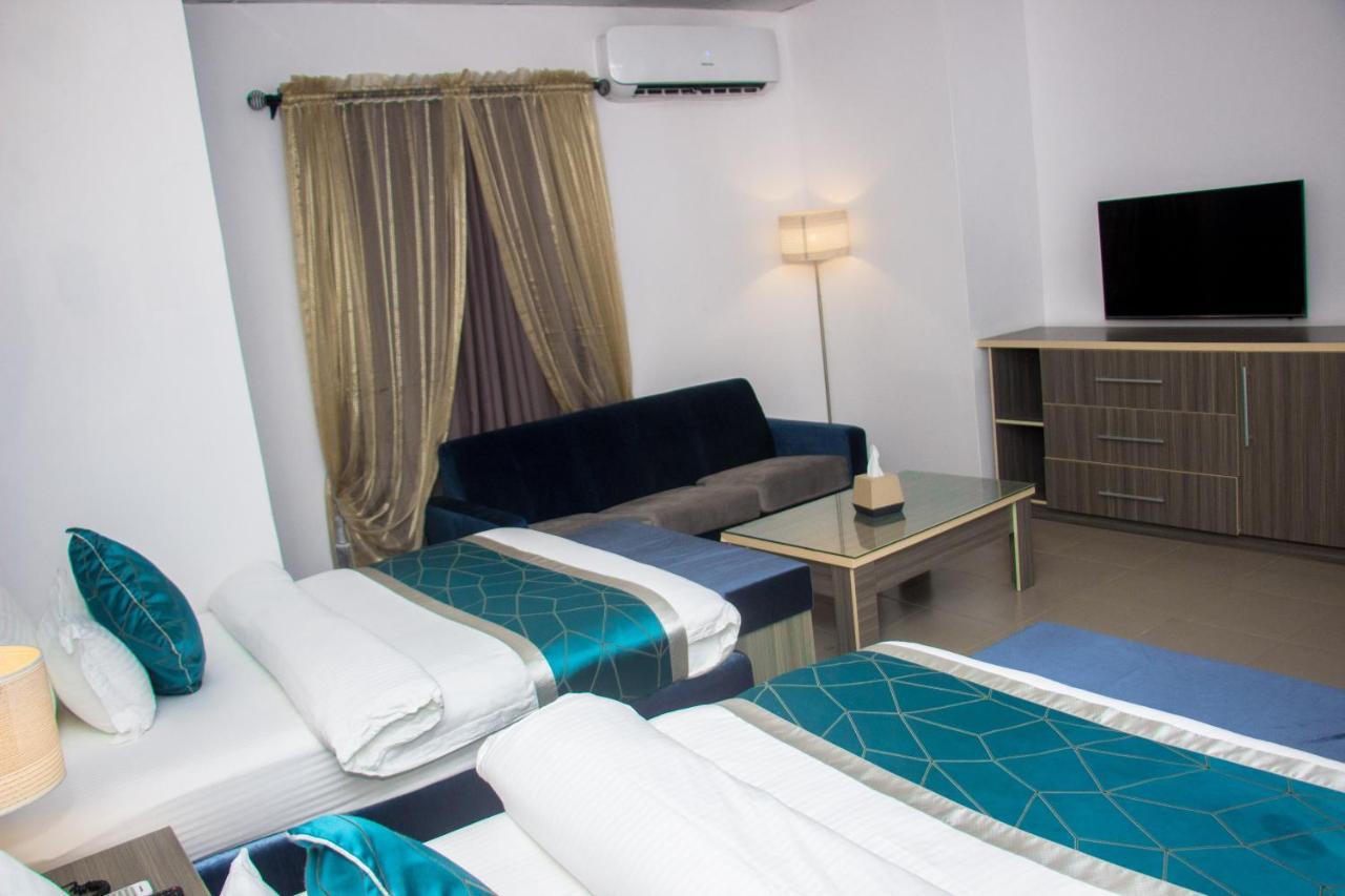 Riviera Suites Lagos Extérieur photo