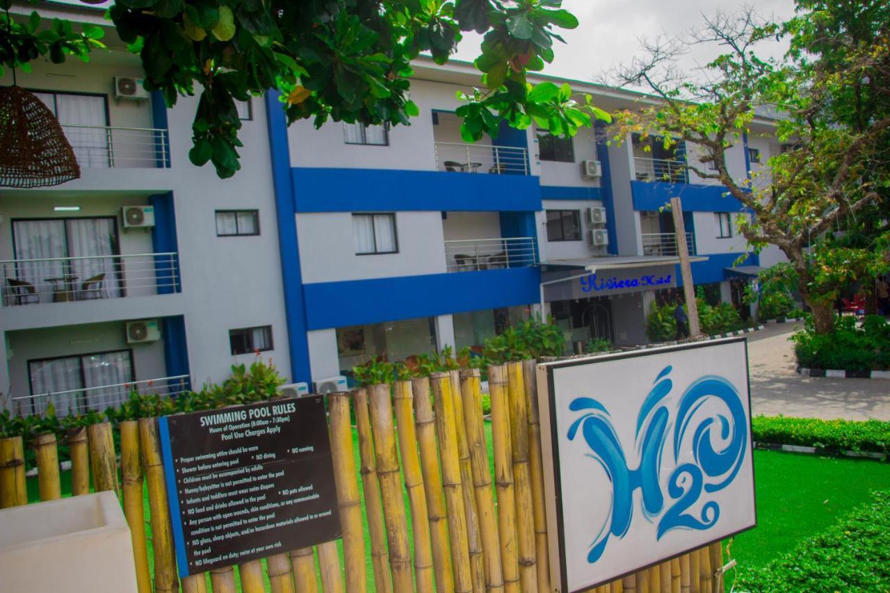 Riviera Suites Lagos Extérieur photo
