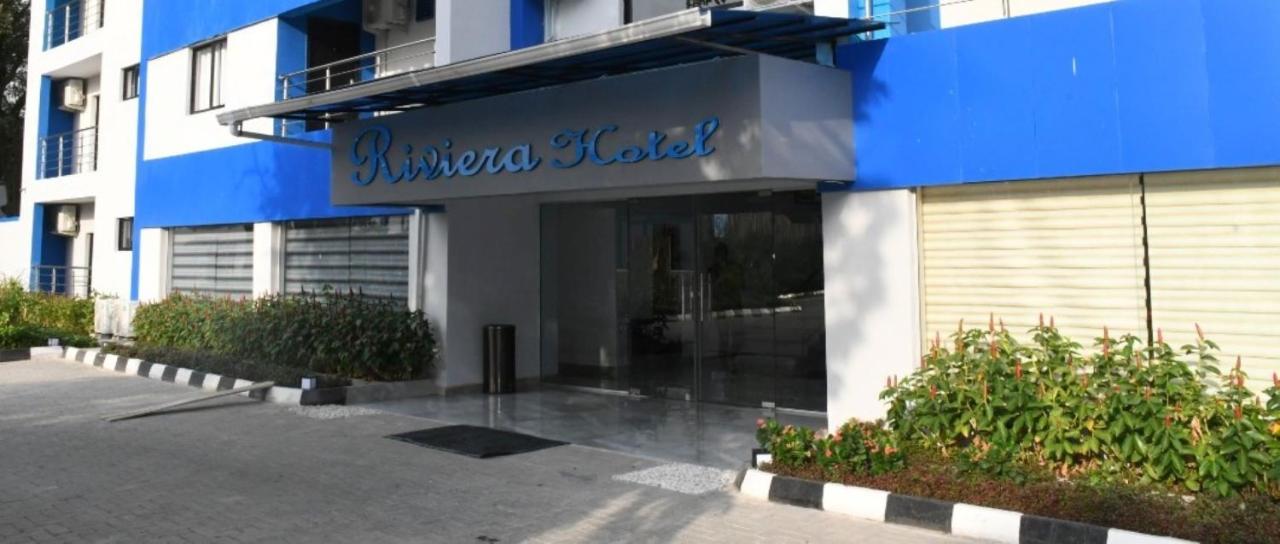 Riviera Suites Lagos Extérieur photo